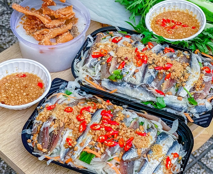 Gỏi cá trích Phú Quốc: TOP 12 địa chỉ nổi tiếng, ăn là ghiền – VinWonders